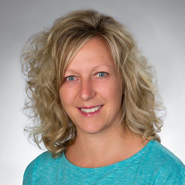 Portrait von Frau Nicole Loes